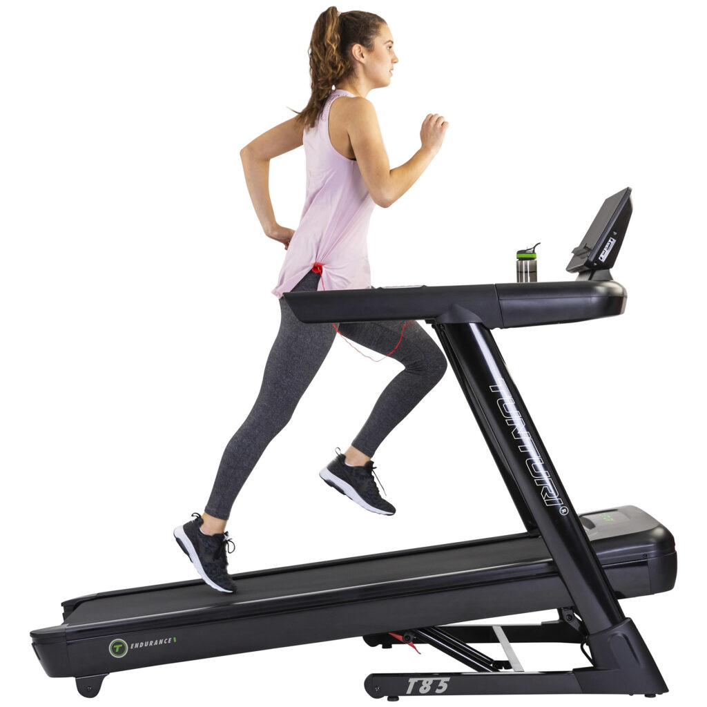 Treadmill with slope